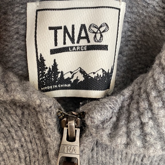 Aritzia Wool sweater zip up - Picture 2 of 4